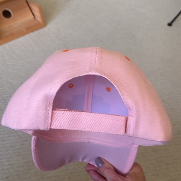 Harley Davidson Pink with Flames Logo Ballcap - Picture 4 of 5